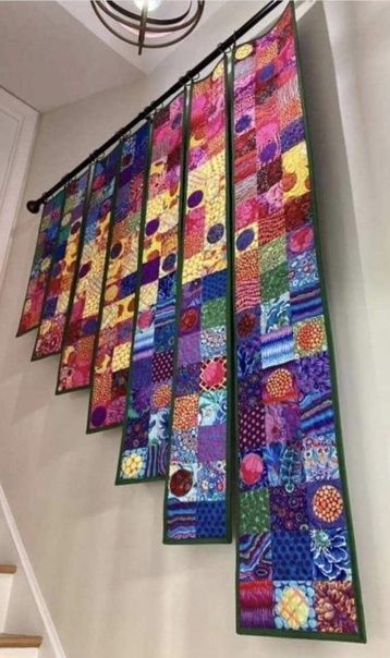 patchwork patterns Bohemian Quilt Ideas, Art Quilts Tutorial, Art Quilts Ideas, Quilt Display Ideas, Art Quilts Inspiration, Quilt Hanging, Colchas Quilting, Asian Quilts, Patchwork Art