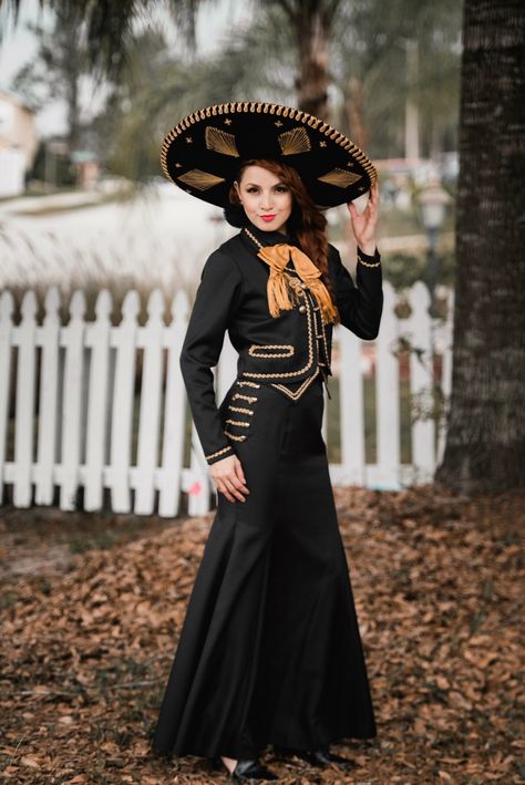 Charro Outfits For Women, Ranchera Outfits Mexican, Mariachi Dress, Mexican Girl Outfit, Ranchera Outfits, Mariachi Costume, Mariachi Outfit, Charro Dress, Vestido Charro