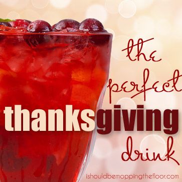 Thanksgiving Recipes Drinks, Easy Holiday Cocktails, Thanksgiving Punch, Thanksgiving Drinks, Holiday Punch, Sparkling Cider, Perfect Thanksgiving, Holiday Cocktail, Punch Recipes