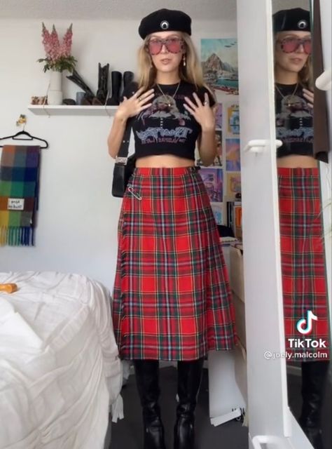 Plaid Skirt Band Tee, Long Pleated Plaid Skirt, Red Kilt Outfit, Plaid Midi Skirt Outfit Aesthetic, 80s Plaid Outfits, Long Plaid Skirt Outfit Aesthetic, Kilt Skirt Outfit, Checkered Midi Skirt, Punk Maxi Skirt