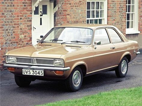 Vauxhall Viva, 70s Cars, Car Guide, British Motors, Cars Uk, Old Classic Cars, Power Cars, Family Car, British Cars