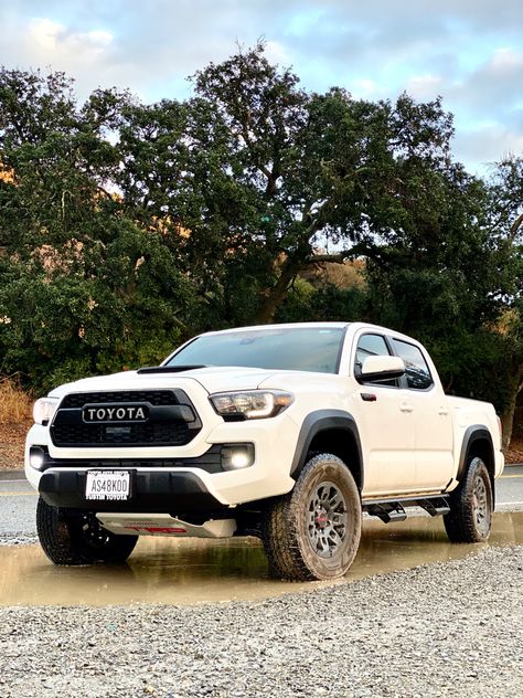 2023 Toyota Tacoma Trd Pro, Toyota Tacoma White, Tacoma 2022, White Tacoma, Trd Pro Tacoma, 2024vision Board, Toyota Tacoma Off Road, Tacoma Off Road, Tacoma Trd Pro