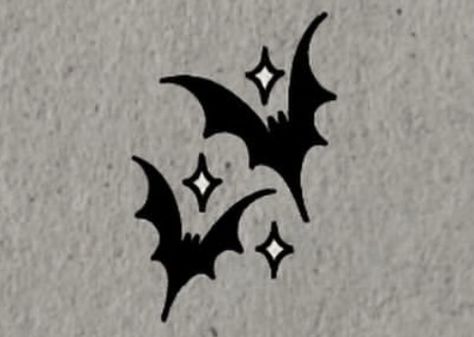 Small Feminine Bat Tattoo, Minimal Goth Tattoo, Goth Simple Tattoos, Tiny Bats Tattoo, Goth Small Tattoo, Cute Bat Tattoos, Tiny Goth Tattoo, Traditional Bat Tattoo Design, Small Bat Tattoo Ideas