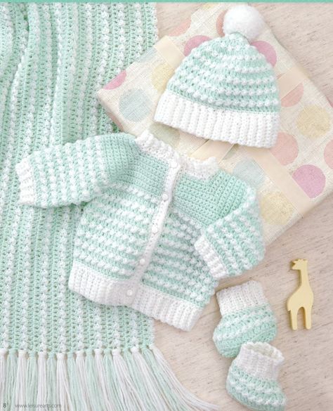 Cute Crochet Patterns, Crochet Baby Sweater Sets, Layette Pattern, Super Cute Crochet, Baby Cardigan Knitting Pattern Free, Crochet Baby Sweaters, Baby Boy Knitting Patterns, Baby Sweater Patterns, Baby Crochet Patterns Free