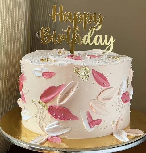 Pretty Cakes For Women Birthdays, Elegant Birthday Cakes For Women, Birthday Cake For Women Elegant, 23 Birthday Cake, Birthday Cake For Women Simple, Modern Birthday Cakes, Link Logo, Small Birthday Cakes, 25th Birthday Cakes