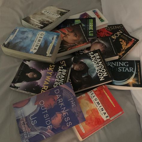 Sci Fi Books Aesthetic, Sci Fi Book Aesthetic, Casual Bookstagram, Scifi Books, Marie Lu, Reading Motivation, Comics Love, Brandon Sanderson, Book Haul