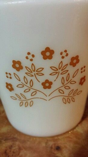 Pyrex cup Pyrex Pattern Tattoo, Pyrex Tattoo Patterns, Corningware Tattoo, Pyrex Tattoo, Pyrex Patterns, Condo Decorating, Feeling Pretty, Vintage Tupperware, Pattern Tattoo