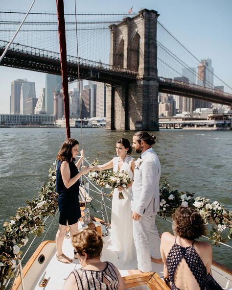 The Best Boating and Floating Wedding Venues Across the World | Whether your destination wedding options include Istanbul, an African safari or Croatia, or keeping it close-to-home in Chicago, New York or Savannah, we’ve got you covered. | Photo: Traverse the Tides Rotterdam, Yacht Wedding Ceremony, Small Boat Wedding, Wedding In Boat, Boat Reception Wedding, Yatch Wedding Decoration, Wedding Boat Decorations, Chicago Boat Wedding, Sailboat Wedding Ceremony