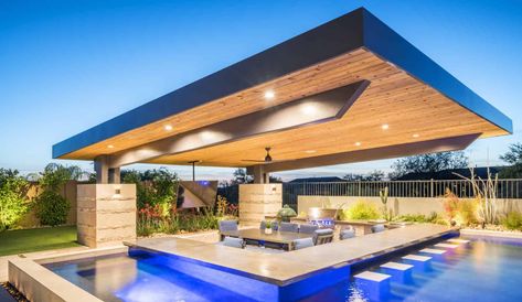 Modern Pool House, Pool And Patio, Moderne Pools, Dream Backyard Pool, Pool House Designs, Luxury Swimming Pools, Custom Pool, Luxury Pools, Backyard Pool Landscaping