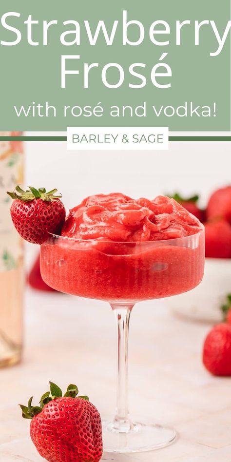 Frozen Rose Recipe, Strawberry Frose Recipe, Frozen Rose Drink, Frose Bar, Frose Recipe Easy, Frose Recipe, Frozen Fruit Cocktails, Froze Recipe, Fun Coffee Drinks