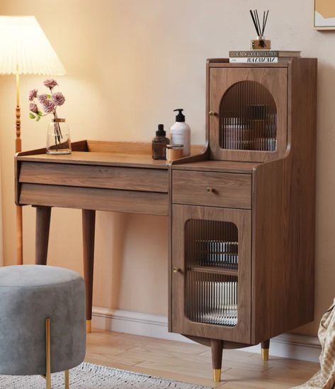 Makeup Vanity With Drawers, Simple Dresser, Drawers Design, Scandinavian Desk, Beauty Station, Dresser Storage, Side Cabinet, Unique Beauty, Vanity Table