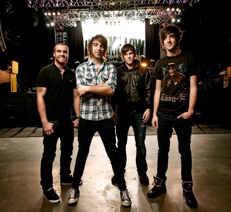 Rian Dawson, Zack Merrick, Jack Barakat, Alex Gaskarth, Low Band, Beatiful People, Emo Stuff, Sleeping With Sirens, Love Band