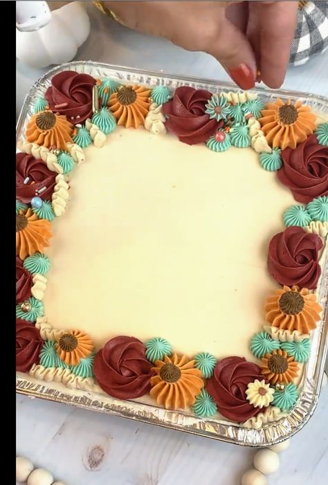 Cookie Cake Thanksgiving, Fall Birthday Sheet Cake, Thanksgiving Cake Ideas Decorating Easy, Fall Cakes Ideas, Fall Birthday Sheet Cake Ideas, Thanksgiving Bakery Ideas, Thanksgiving Sheet Cakes, Thanksgiving Cookie Cakes, Thanksgiving Mini Cakes