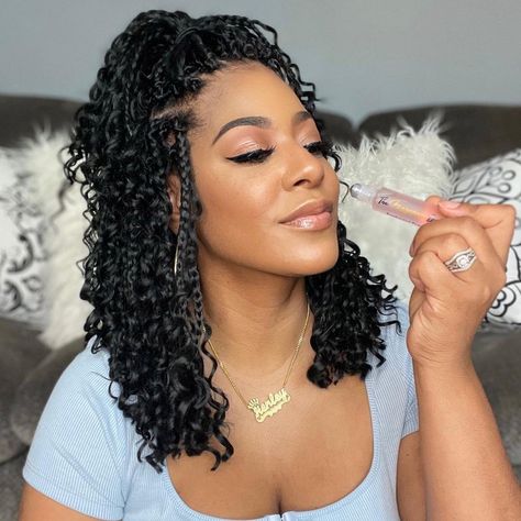 Best Crochet Hair, Goddess Box Braids Crochet Hair, Goddess Box Braids, Box Braids Crochet, Bob Braids Hairstyles, Short Box Braids Hairstyles, Curly Crochet Hair Styles, Crochet Hair Extensions, Short Box Braids