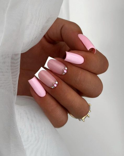 Pink White Nails, Neon Pink Nails, Pink French Nails, Wow Nails, Light Pink Nails, Acrylic Nails Coffin Pink, Summer Acrylic Nails, Pink Acrylic Nails, Luxury Nails