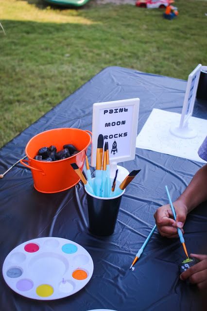 Dax's Stellar Space Party! Fun activities for a space themed birthday party! Moon Rock Painting, Space Birthday Party Games, Space Party Food, 30th Birthday Party Ideas, Bday Party Ideas, Space Themed Birthday Party, Space Themed Birthday, Alien Party, Astronaut Party