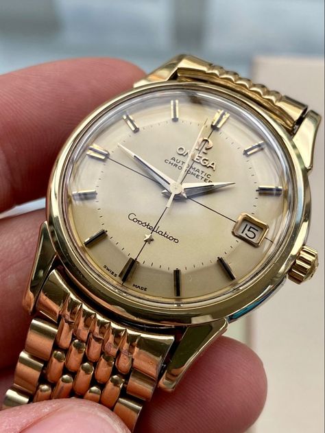 Omega Constellation Automatic Pie Pan vintage Gold Bracelet Men, Swiss Watches For Men, Omega Watch Vintage, Vintage Gold Bracelet, Mens Watch Brands, Trendy Watches, Timeless Watches, Omega Constellation, Gents Watches