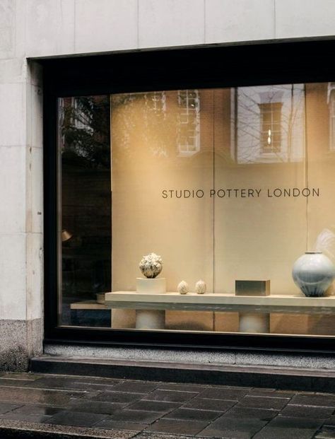 Textile Shop, Shop Exterior, Ceramic Store, Store Window Display, Pottery Store, Window Display Design, Gold Shop, Store Window, Shop Window Design