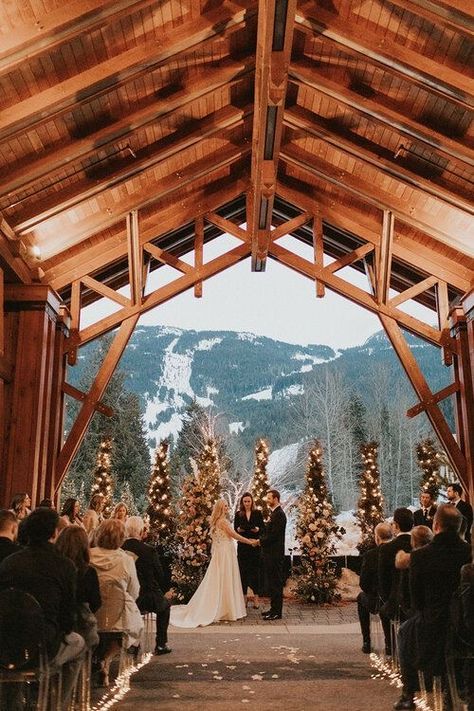 Winter Destination Wedding, Mountain Wedding Winter, Snowy Wedding Venues, Montana Winter Wedding, Nita Lake Lodge Wedding, New England Winter Wedding, Alaska Wedding Venues, Barn Winter Wedding, Winter Lodge Wedding