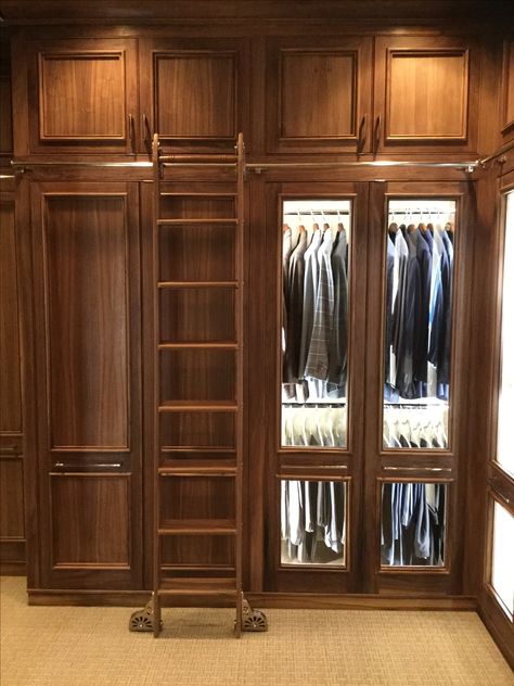 Interior Design, Annelle Primos Walk In Closet Furniture, Wooden Closet Designs, Walk In Closet Wood, Walkin Closets Design, Bedroom Built In Wardrobe, Wooden Closet, Simple Living Room Decor, Dream Closet Design, Walk In Closet Design