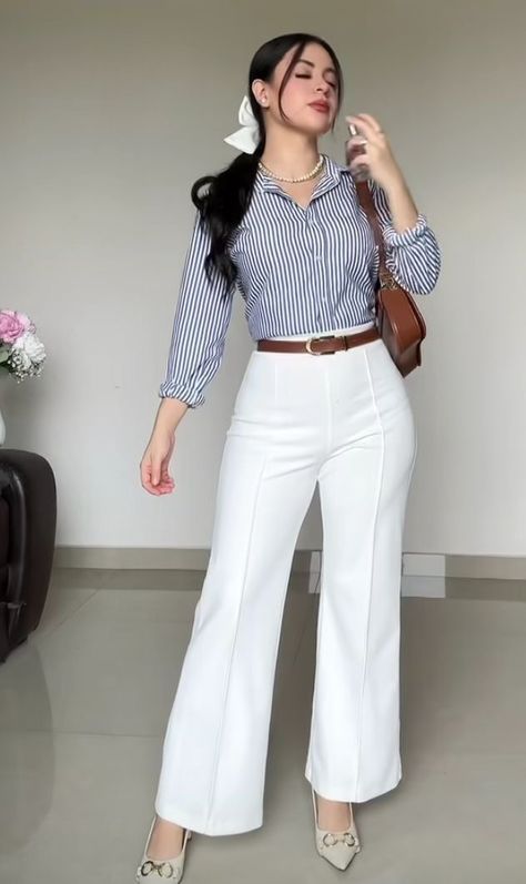 Hotel Manager Outfit Women, Future Ceo, Woman Pants, Office Workwear, Hollywood Mirror, Korean Summer, Business Casual Outfits For Work, Everyday Fashion Outfits, Casual Day Outfits