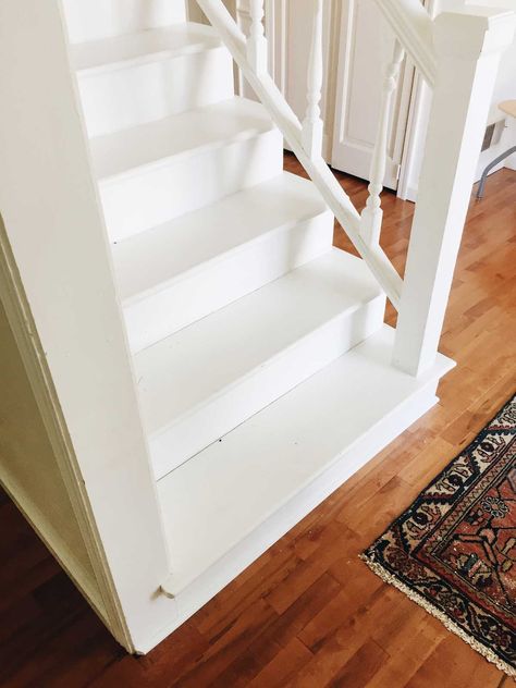 Rachel Schultz: PAINTING A STAIRCASE WHITE Stairs Painted White, Farm House Trim, Staircase White, Diy Stairs Makeover, Stairs Makeover Ideas, White Staircase, Painted Staircases, White Stairs, Stair Makeover