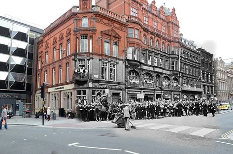 Beatlemania: A crowd gathers in Liverpool city centre to catch a glimpse of the Fab Four for the premiere of A Hard Day's Night in July 1964, merged with the buildings as they are today Liverpool Town, Gcse Photography, Liverpool City Centre, Building Photography, Liverpool Home, Liverpool City, Paul George, Fan Picture, Old Photographs