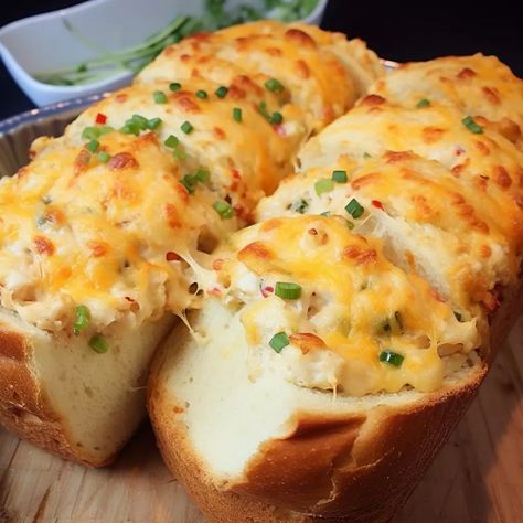 Cracked Crab Cheese Bread Crab Cheese Bread, Cracked Crab Cheese Bread, Cheesy Crab Bread, Crab Bread Cheesy, Cracked Bread, Crab Bread Recipe, Crackling Bread, Crab Bread, Cracked Crab