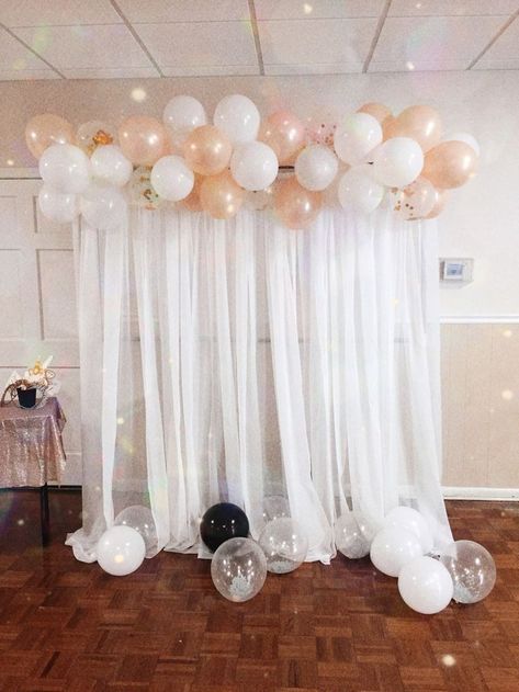 Balloon And Drape Backdrop, Krizma Decor, Wedding Balloon Decorations Receptions, Light Backdrop Wedding, Balloon Arch Photo Backdrop, Silver Anniversary Decorations, Fairy Light Backdrops, 25th Wedding Anniversary Party, Birthday Decorations At Home