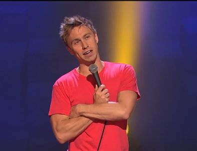 Russell Howard, Lee Mack, Actor Model, Funny People, Mens Fitness, Comedians, Actors