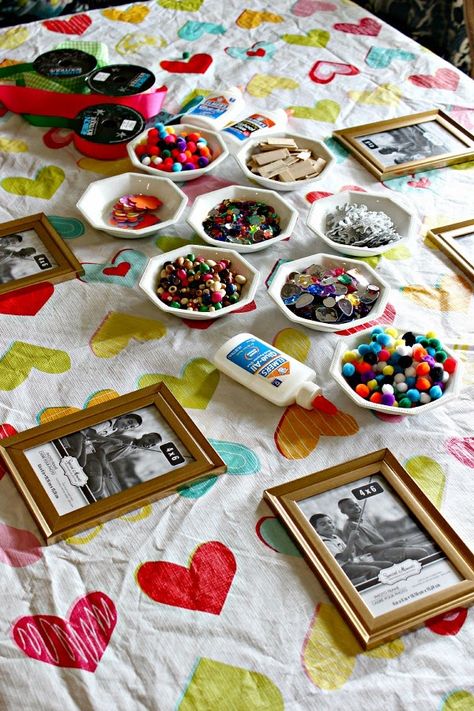 Girl's Birthday Party, Slumber Party Craft Ideas || Sleepover Activities || DIY Personalized Frames from the Dollar Store Slumber Party Crafts, Birthday Party Cookies, Girly Birthday Party, Party Cookies, Girl Sleepover, Birthday Party Crafts, Art Birthday Party, Birthday Party Activities, Sleepover Activities