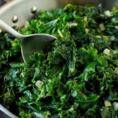 Sauteed Kale - Dinner at the Zoo Kale Dinner, Cooked Kale, Sautéed Kale, Kale Recipe, Easy Dinner Options, Cabbage Roll Soup, Sauteed Kale, Turnip Greens, Kale Recipes