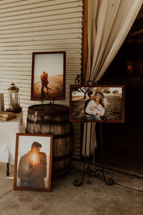 Western Wedding Decorations Ceremony, Entry Table For Wedding, September Wedding Rustic, Western Wedding Gift Table Ideas, Western Backdrop Wedding, Rustic Wedding Entry Table, Western Fall Wedding Centerpieces, Rustic Timeless Wedding, December Western Wedding