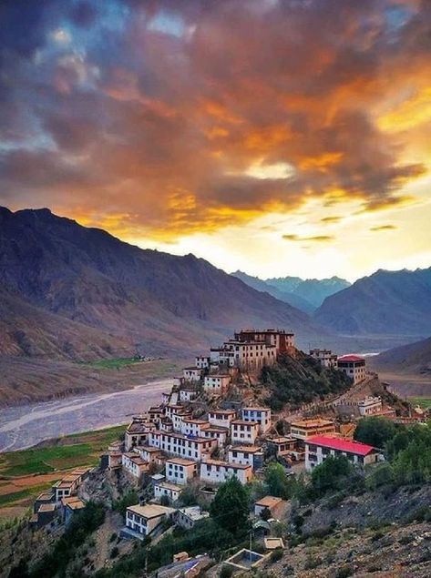 Key Monastery, Travel Destinations In India, Spiti Valley, Shimla, Lhasa, Himachal Pradesh, Leh, Bhutan, Incredible India