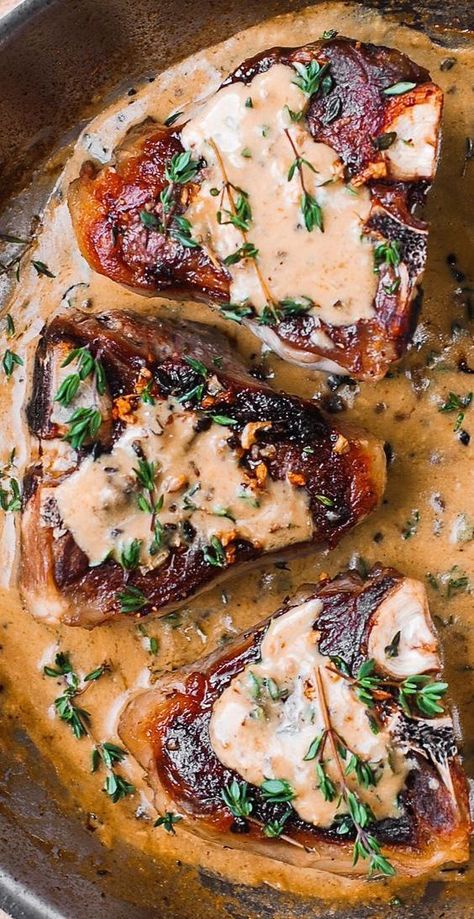 Lamb Steak Recipes, Lamb Chops Pan Seared, Thyme Sauce, Lamb Sauce, Lamb Steaks, Lamb Chop Recipes, Lamb Chop, Lamb Dishes, Chops Recipe