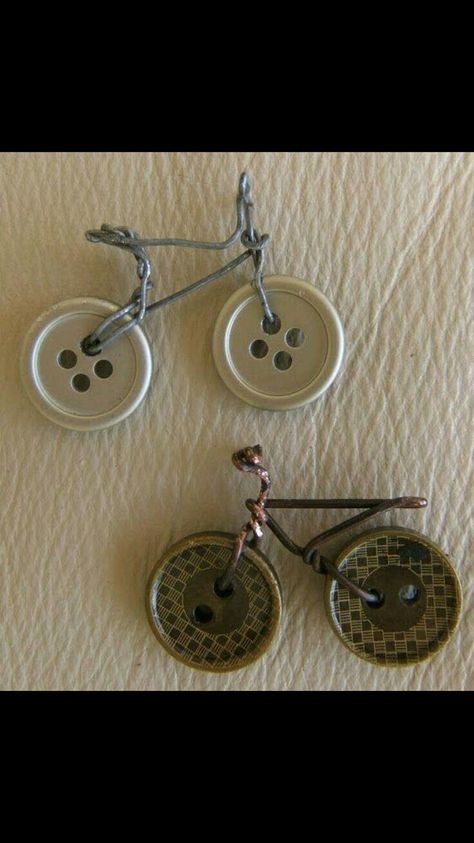 Birthday Room Decorations, Pinterest Diy Crafts, Smart Art, Diy Buttons, Quilling Cards, Twisted Wire, Button Art, Assemblage Art, Miniature Fairy Gardens