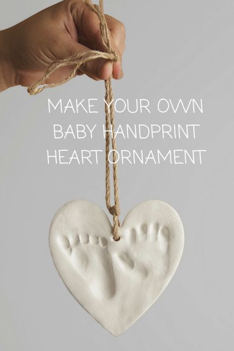 Baby Christmas Crafts, Christmas Decor Idea, Baby Crafts Diy, Christmas Decor Ideas Outdoor, Footprint Keepsake, Handprint Ornaments, Baby Christmas Ornaments, Baby Art Projects, Baby Keepsakes