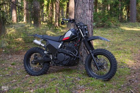 Black Magic: A stealthy Honda NX650 from the Baltics | Bike EXIF Cars Offroad, Honda Nx650, Custom Dirt Bike, Honda Dominator, Honda Scrambler, Moto Scrambler, Tracker Motorcycle, Мотоциклы Cafe Racers, Motorcross Bike