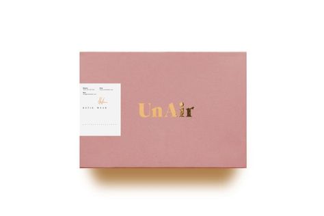 Lauralcolea Gold Packaging, Jewelry By Brand, Graphic Design Studio, Pink Box, Pretty Packaging, Packaging Ideas, The Design Files, Packaging Design Inspiration, Print Packaging