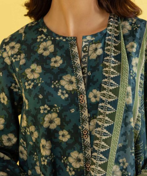 Ban Neckline Designs, Ban Gala Design Pakistani, Fancy Buttons On Kurti, Ban Neck Designs For Kurtis, Ban Neck Design, Trendy Neck Designs, Kurti Neck Design, Suit Kurti, Simple Dress Casual