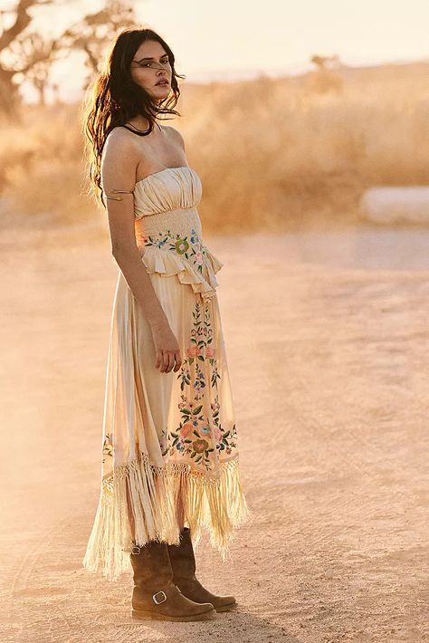 Hippies, Cowgirl Dresses, Sugar Rose, Estilo Hippie, Maxi Tops, Peplum Styling, Sheer Skirt, Peplum Styles, Estilo Boho