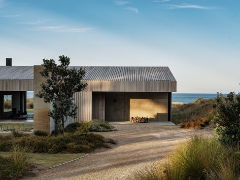 Te Arai Beach House by Fearon Hay and Sonja Hawkins Design - Project Feature - The Local Project - The Local Project Small Seaside House, Scandinavian Beach House Exterior, Modern Rustic Beach House, One Story Lake House Plans, Coastal Barn House, Rustic Beach Cabin, Farm Beach House, Modern Coastal Home Exterior, Spanish Beach House