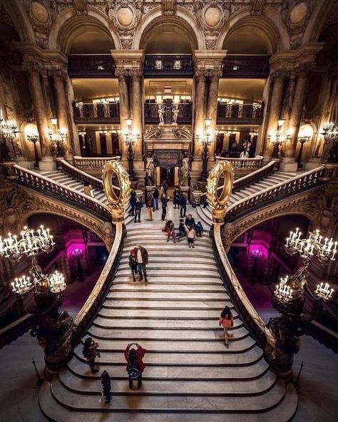 Boulevard Des Capucines, Charles Garnier, Opera Garnier, Paris France Travel, Hotel Food, Food Tips, The Opera, France Travel, Hotels And Resorts