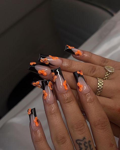 #blacknails #nailart #nailtech #orange #flowers #nailsart #orchids #naildesign #summernails #fashion #style #summervibes #inspo Fall Nail Designs Coffin Shape, Acrylic Nail Designs September, Fall Nail Short Square, Orange Nail Designs Fall Autumn, Fall Flower Nails Acrylic, Halloween Color Nails Acrylic, Tapered Square Vs Square Nails, Black N Orange Nails, Fall Inspo Acrylic Nails