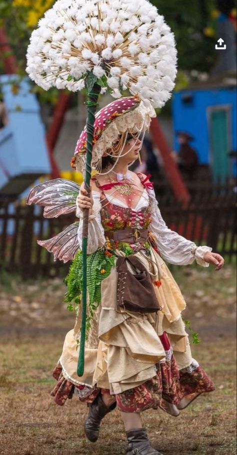 Red Mushroom Fairy Costume, Mushroom Fairy Outfit Ideas, Ren Faire Outfits Mushroom Fairy, Fairy Princess Cosplay, Enchanted Costume Ideas, Renfair Fairy Costume, Fall Fairy Ren Faire, Pumpkin Fairy Costume, Enchanted Forest Theme Costume