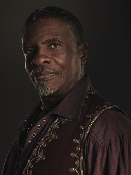 Keith David, voice of Admiral David Anderson from the Mass Effect games. Keith David, David Lyons, David Anderson, Black Actors, Black Celebrities, Mass Effect, Picture Photo, Comedians, Famous People