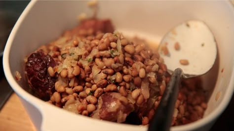 Chef And The Farmer, Hoppin John Recipe, Vivian Howard, Hoppin John, Pbs Food, Southern Cuisine, Southern Cooking, Food Shows, A Chef