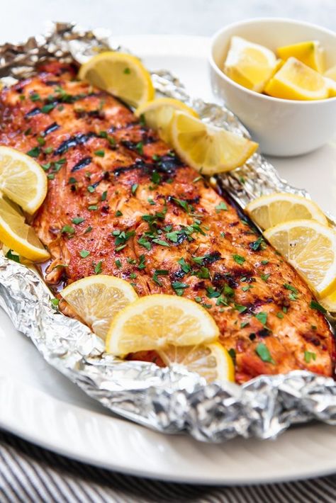 Salmon Recipes Bbq, Bbq Salmon Recipes, Best Grilled Salmon Recipe, Brown Sugar Salmon, Bbq Salmon, Salmon In Foil, Recipes Bbq, Grilled Salmon Recipes, Seafood Recipe