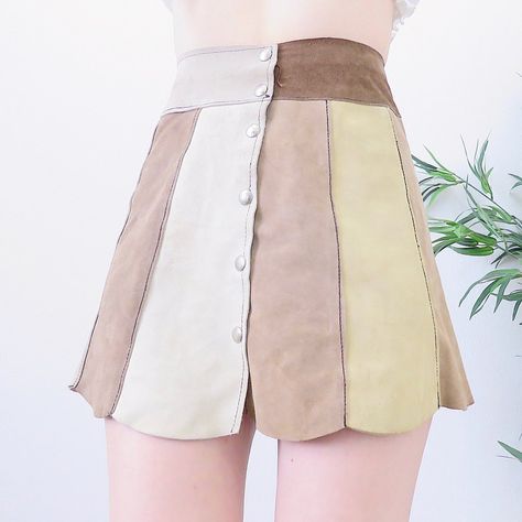 Cheap Vintage Mini Skirt With Lining, Retro Fitted Mini Skirt With Lining, Retro Mini Skirt With Pockets, Vintage Mini Skirt With Pockets, 70s Mini Skirt, Vintage Mini Skirt With Buttons, 60s Skirt, Panelled Skirt, Types Of