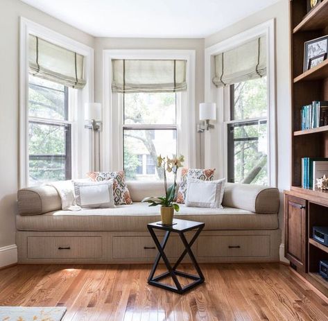 Kitchen Nook Ideas Bay Windows, Kitchen Nook Ideas, Reading Nook Window, Bay Window Benches, Living Room Bay Window, Guest Room Office Combo, Bay Window Living Room, Kitchen Bay Window, Window Seat Design